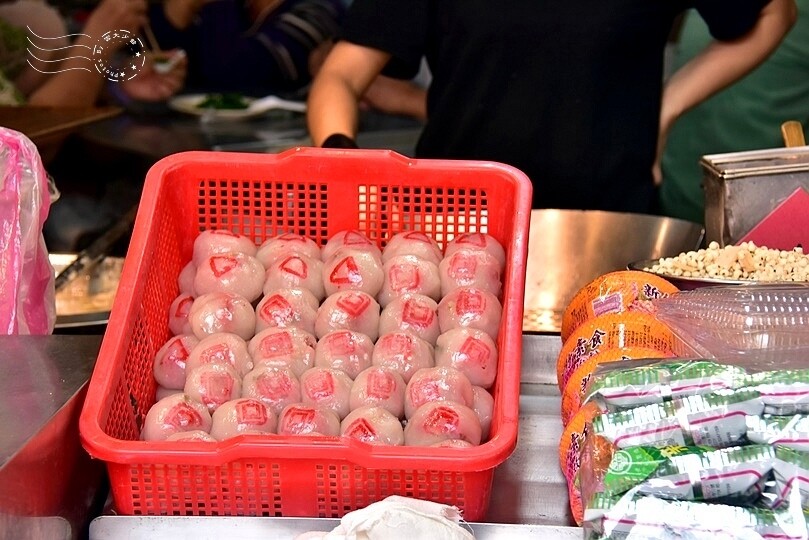 新竹城隍廟小吃:肉圓