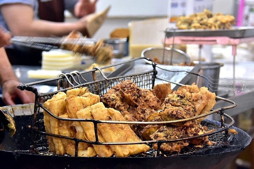 新竹城隍廟小吃:蚵嗲