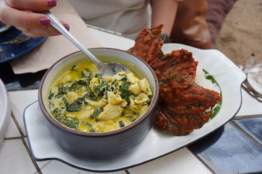 泰國泰國海景餐廳 Cave Beach Club｜濃濃的渡假感 人氣網美海灘餐廳!!