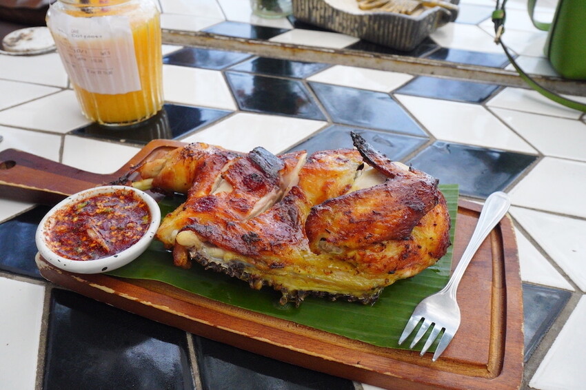 泰國泰國海景餐廳 Cave Beach Club｜濃濃的渡假感 人氣網美海灘餐廳!!