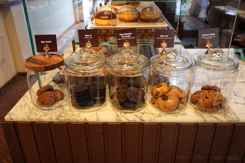 泰國泰國美食 Holey Artisan Bakery|曼谷人氣名店 新鮮現烤的健康麵包