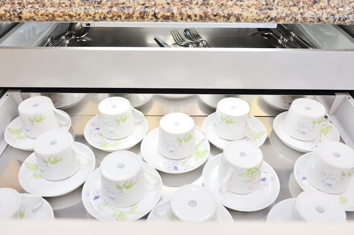 FADIOR法迪奧不鏽鋼藝術櫥櫃,廚房的魔術師,打造防水防火 FADIOR法迪奧不鏽鋼藝術櫥櫃,廚房的魔術師,打造防水防火