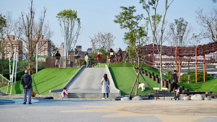 新北市新店區[新北景點] 搭安坑輕軌賞櫻｜一日票只要50元超划算！安坑輕軌周邊景點懶人包