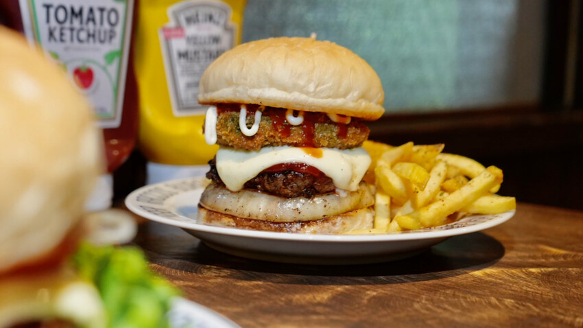 日本[日本] 岡山車站 Raccos Burger｜「漢堡百名店」岡山必吃和牛漢堡只要500日幣