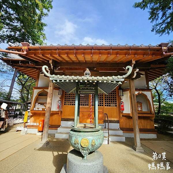 日本【日本‧東京】豪德寺招福貓│限量招福貓，想買只能靠緣分！滿滿招福貓，愛貓的你不要錯過～