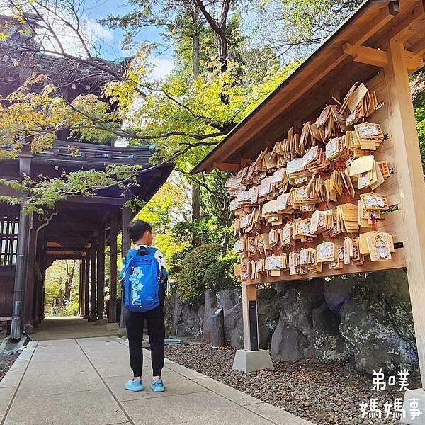 日本【日本‧東京】豪德寺招福貓│限量招福貓，想買只能靠緣分！滿滿招福貓，愛貓的你不要錯過～