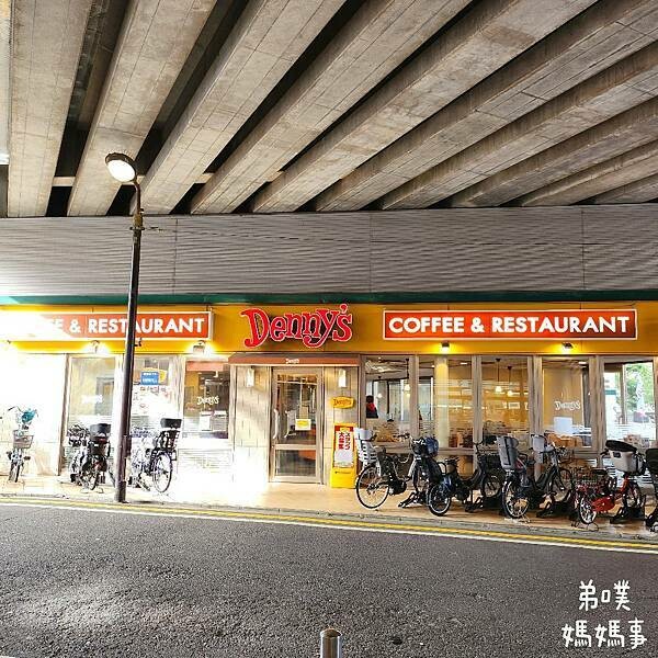 日本【日本‧東京】豪德寺招福貓│限量招福貓，想買只能靠緣分！滿滿招福貓，愛貓的你不要錯過～