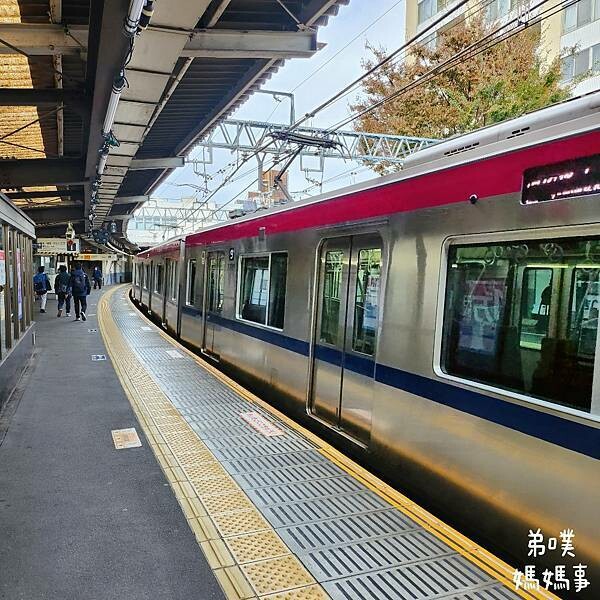 日本【日本‧東京】豪德寺招福貓│限量招福貓，想買只能靠緣分！滿滿招福貓，愛貓的你不要錯過～