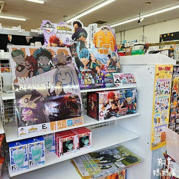 日本【日本‧東京】豪德寺招福貓│限量招福貓，想買只能靠緣分！滿滿招福貓，愛貓的你不要錯過～