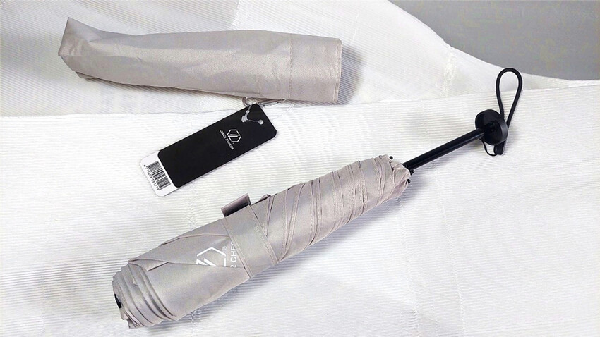 穿搭|check2check 超微米輕量抗UV極鋒傘,超級無