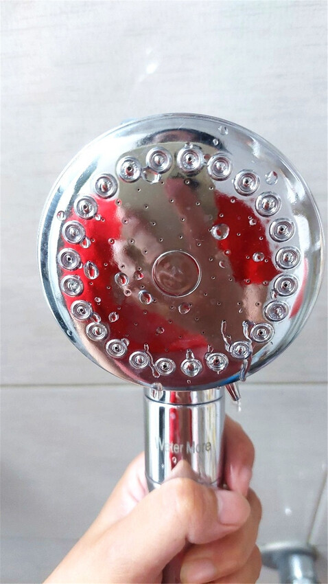 生活|台灣專利『Water More超微米氣泡蓮蓬頭』,淋浴
