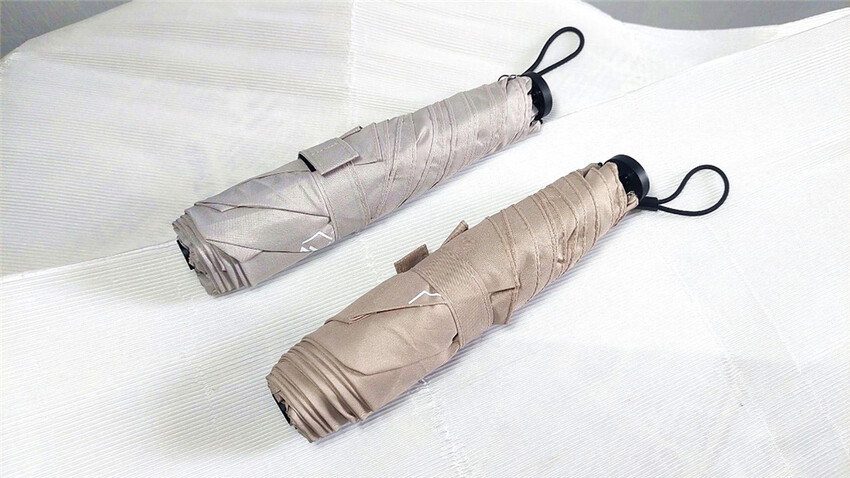 穿搭|check2check 超微米輕量抗UV極鋒傘,超級無