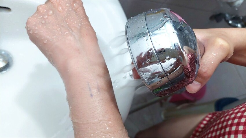 生活|台灣專利『Water More超微米氣泡蓮蓬頭』,淋浴