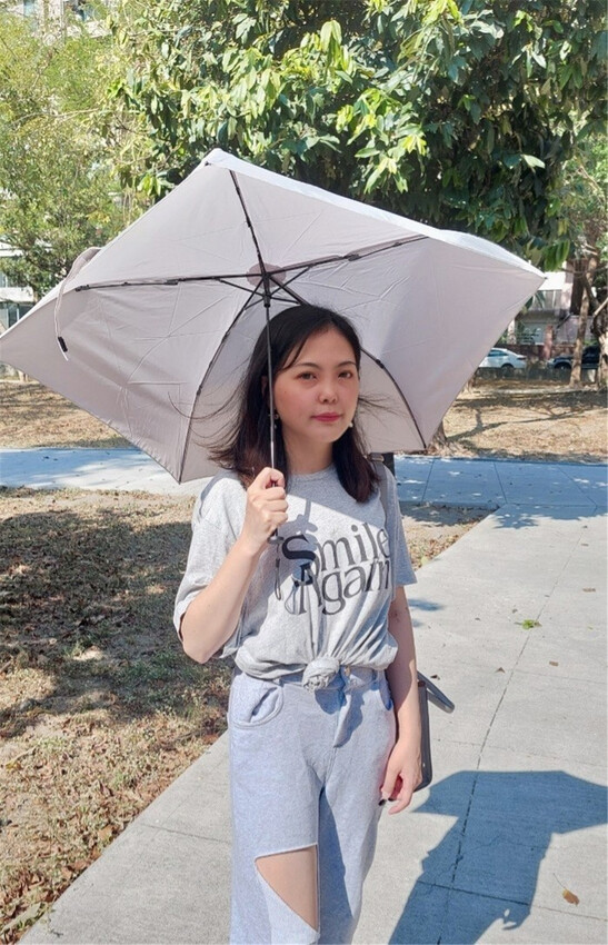 穿搭|check2check 超微米輕量抗UV極鋒傘,超級無