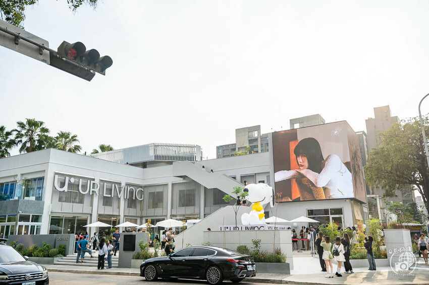 台中市南屯區UR LIVING生活美學 文心森林店 | 台中新景點！巨大史奴比超可愛超好拍，必吃蜷尾家冰淇淋～