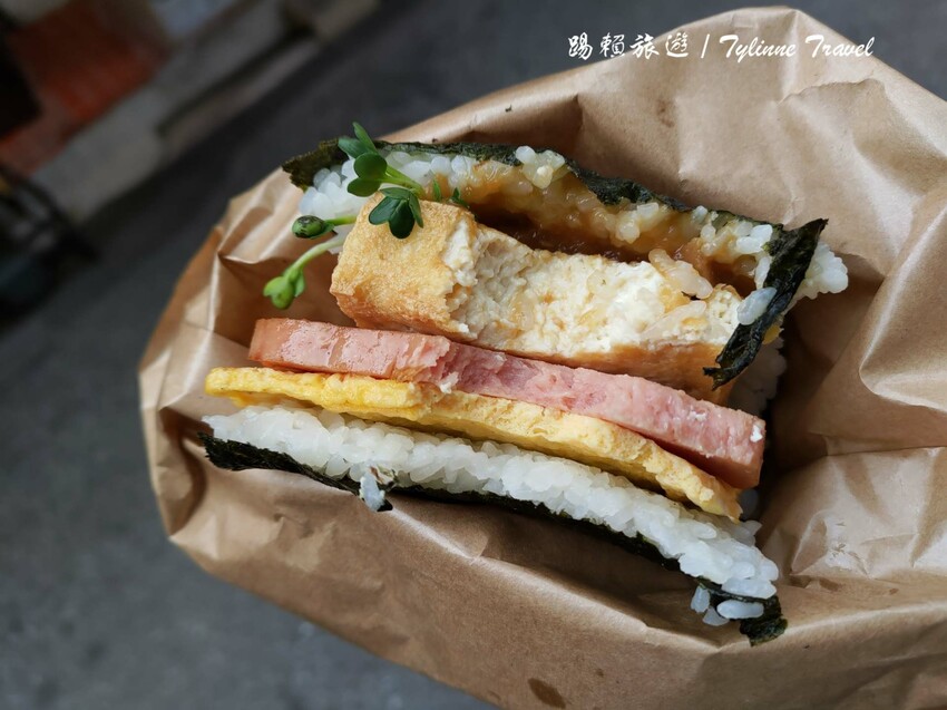 日本【沖繩美食】珀塔瑪豬肉蛋飯糰，必吃沖繩飯糰 | 那霸國際通小吃、北谷美國村美食 | 日本熱門排隊美食推薦