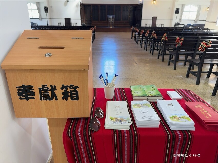 全台海拔最高教堂【梨山耶穌堂】光影投射的天使翅膀和那一道光必