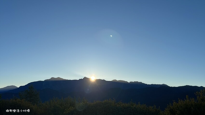 阿里山【小笠原山景觀台】觀日出，初訪秘境【對高岳車站】，漫步