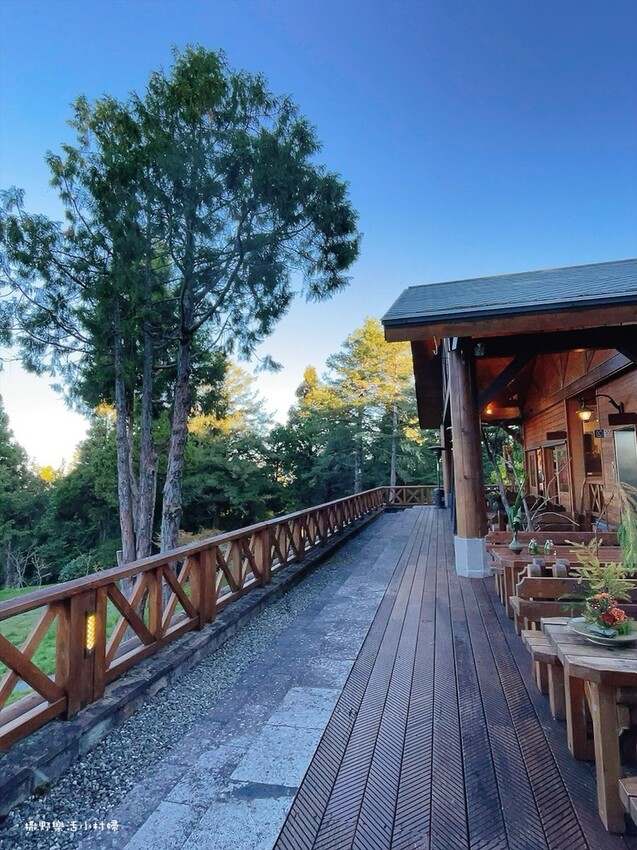 阿里山【小笠原山景觀台】觀日出，初訪秘境【對高岳車站】，漫步