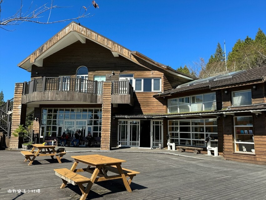 太平山【翠峰山屋】造訪翠峰湖及台灣山毛櫸的最佳休憩點，景色優