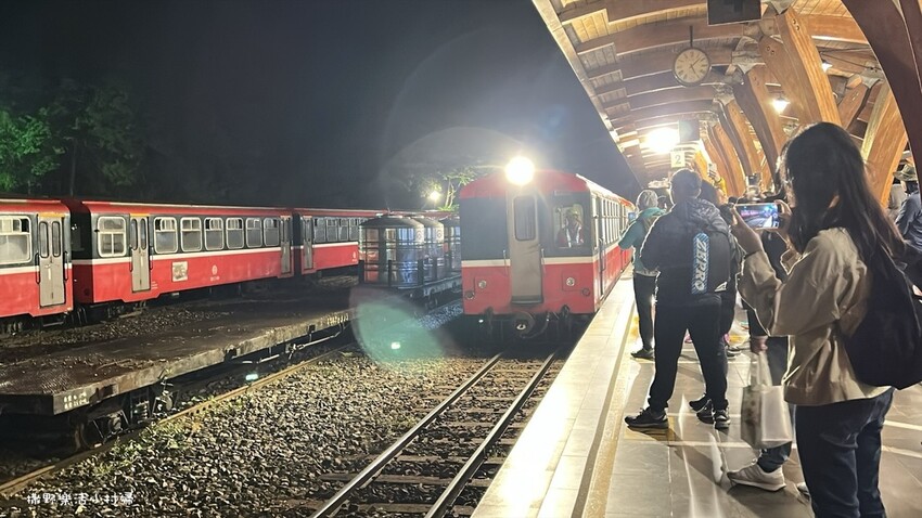 阿里山【小笠原山景觀台】觀日出，初訪秘境【對高岳車站】，漫步