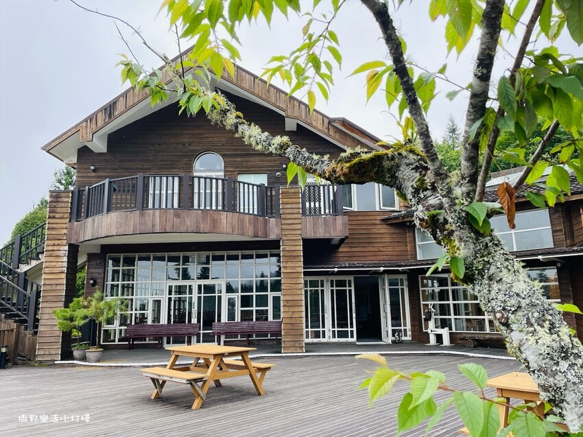 太平山【翠峰山屋】造訪翠峰湖及台灣山毛櫸的最佳休憩點，景色優