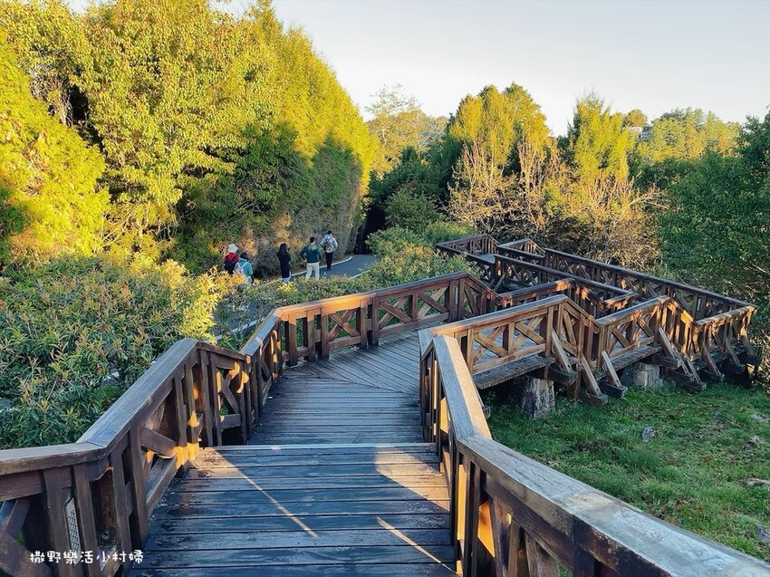 阿里山【小笠原山景觀台】觀日出，初訪秘境【對高岳車站】，漫步