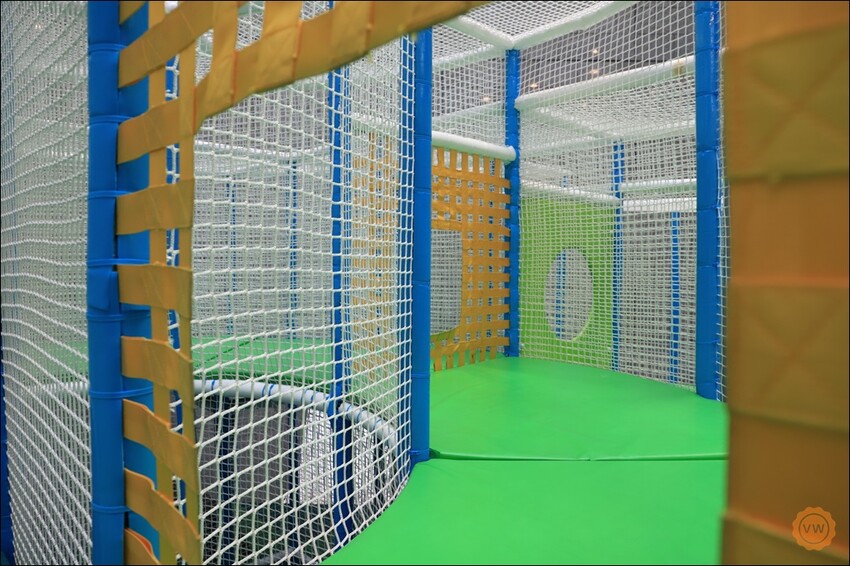 高雄市三民區高雄旅遊|親子一日遊景點推薦:科工館熱雪天堂兒童滑雪樂園2.0