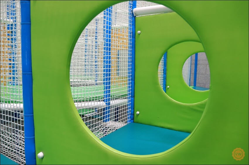 高雄市三民區高雄旅遊|親子一日遊景點推薦:科工館熱雪天堂兒童滑雪樂園2.0