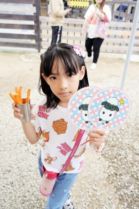 新竹市香山區新竹親子景點|廢物媽媽育兒農場-預約制熱門景點，和可愛水豚、柯爾鴨、笑笑羊近距離接觸!