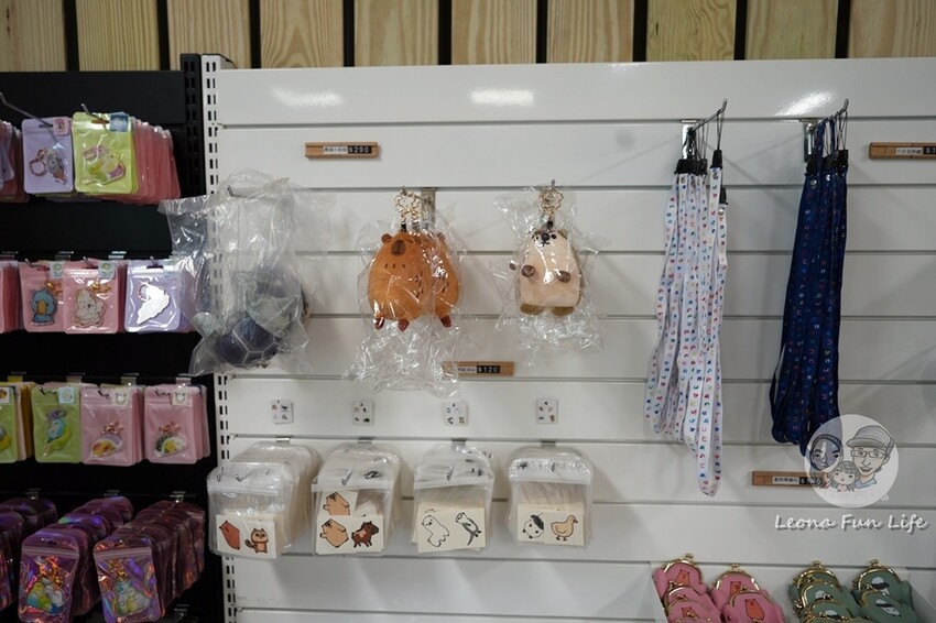 新竹市香山區新竹親子景點|廢物媽媽育兒農場-預約制熱門景點，和可愛水豚、柯爾鴨、笑笑羊近距離接觸!