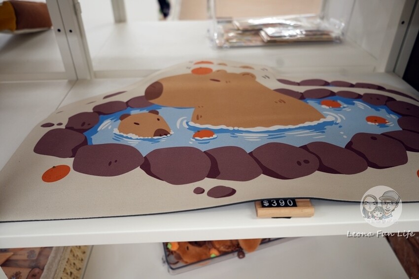 新竹市香山區新竹親子景點|廢物媽媽育兒農場-預約制熱門景點，和可愛水豚、柯爾鴨、笑笑羊近距離接觸!