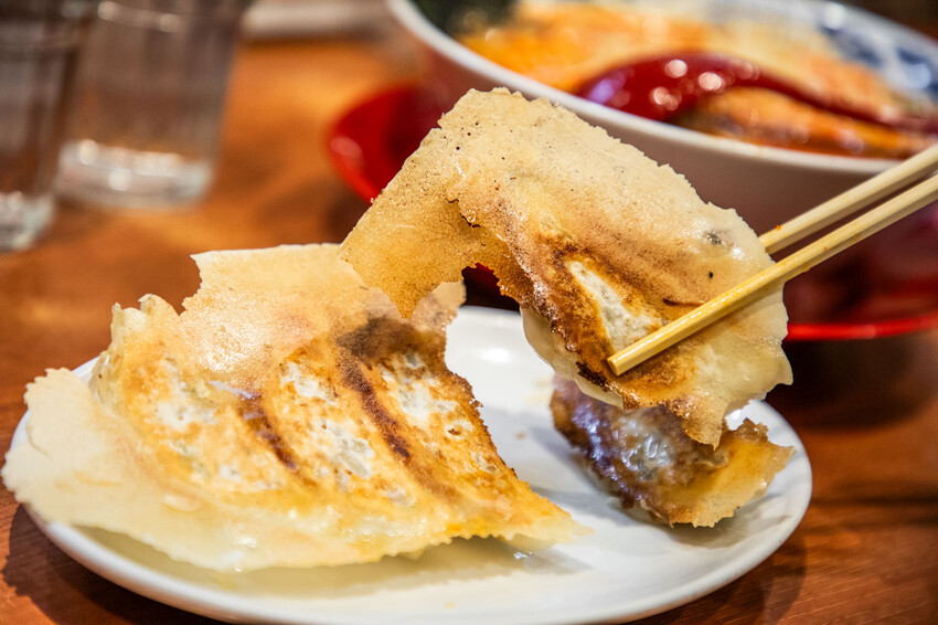 日本龜王拉麵 道頓堀店|不只有一蘭拉麵可以選擇!在地人也超愛的高評價排隊拉麵