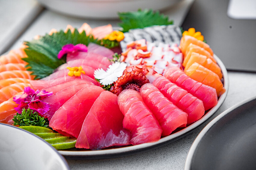 泰國曼谷彩虹雲霄酒店餐廳自助餐|一生一定要來吃一次!漫步雲端高空超豪華吃到飽餐廳