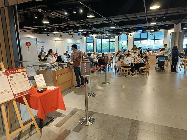 宜蘭縣蘇澳鎮安永心食館 | 宜蘭親子景點．海洋主題風觀光工廠．高科技互動遊戲超好玩．親子DIY活動超有趣．館內場景超好