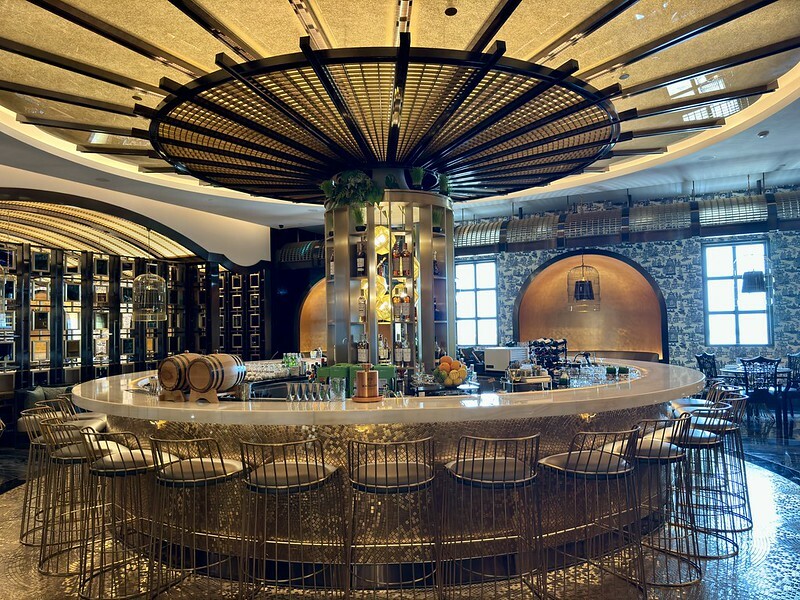 澳門澳門美食｜味賞 Mesa by José Avillez，在全球唯一由老佛爺設計的餐廳，享用「葡式星期日午餐」感受澳門特