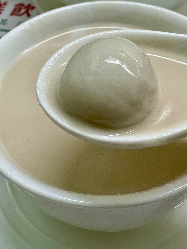 澳門澳門旅遊｜澳門老字號甜品店～杏香園甜品店。（澳門本島美食）