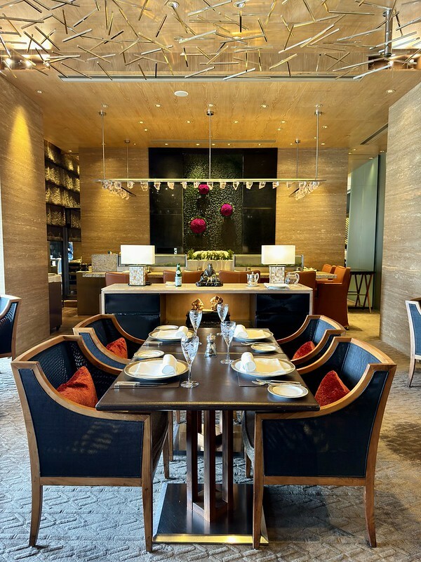 澳門澳門旅遊|The Kitchen大廚牛排館:2024澳門米其林入選餐廳。(澳門美食)