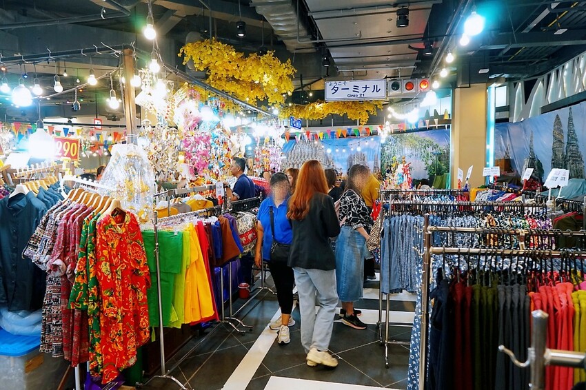 泰國芭達雅TERMINAL21 PATTAYA 航站購物中心，吃美食購好物、娛樂休閒一次搞定!