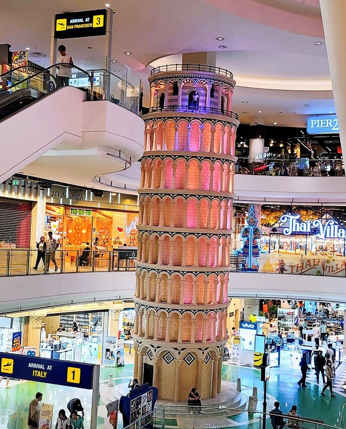 泰國芭達雅TERMINAL21 PATTAYA 航站購物中心，吃美食購好物、娛樂休閒一次搞定!