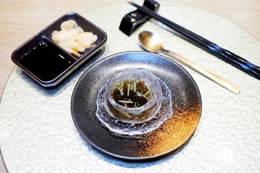 泰國芭達雅美食推薦|KINJI OMAKASE，職人手作日式無菜單料理，打造視覺味覺雙饗宴。還有獨家豪華遊艇出海享受奢華日料！！！