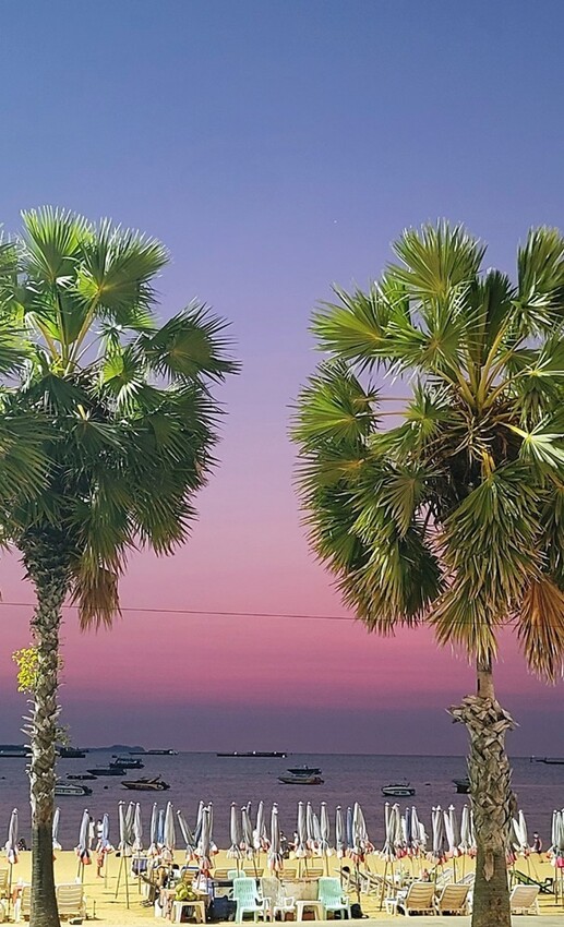 泰國芭達雅美食推薦|知名A-ONE Hotel集團品牌餐廳，超Chill！3家網美必訪餐廳，無敵海景、浪漫夕陽，美照與美味兼具的雙重享宴，做好筆記準備衝!　　