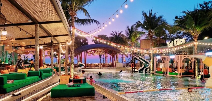 泰國芭達雅美食推薦|知名A-ONE Hotel集團品牌餐廳，超Chill！3家網美必訪餐廳，無敵海景、浪漫夕陽，美照與美味兼具的雙重享宴，做好筆記準備衝!　　