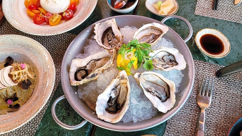 泰國芭達雅美食推薦|知名A-ONE Hotel集團品牌餐廳，超Chill！3家網美必訪餐廳，無敵海景、浪漫夕陽，美照與美味兼具的雙重享宴，做好筆記準備衝!　　