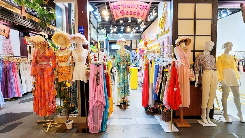 泰國芭達雅TERMINAL21 PATTAYA 航站購物中心，吃美食購好物、娛樂休閒一次搞定!