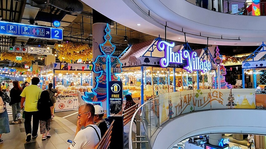 泰國芭達雅TERMINAL21 PATTAYA 航站購物中心，吃美食購好物、娛樂休閒一次搞定!