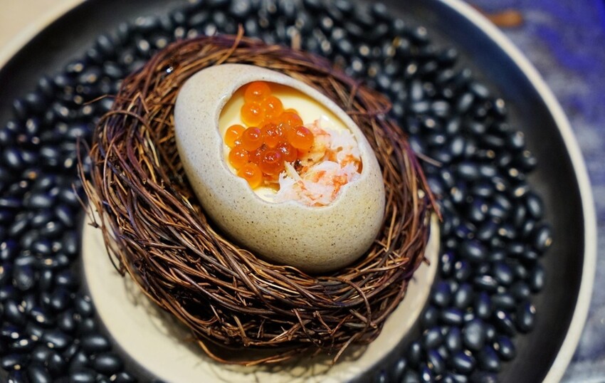 泰國芭達雅美食推薦|KINJI OMAKASE，職人手作日式無菜單料理，打造視覺味覺雙饗宴。還有獨家豪華遊艇出海享受奢華日料！！！