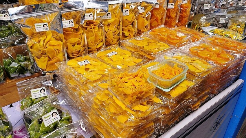 泰國芭達雅TERMINAL21 PATTAYA 航站購物中心，吃美食購好物、娛樂休閒一次搞定!