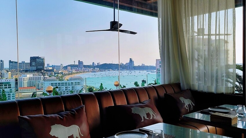 泰國芭達雅美食推薦|知名A-ONE Hotel集團品牌餐廳，超Chill！3家網美必訪餐廳，無敵海景、浪漫夕陽，美照與美味兼具的雙重享宴，做好筆記準備衝!　　