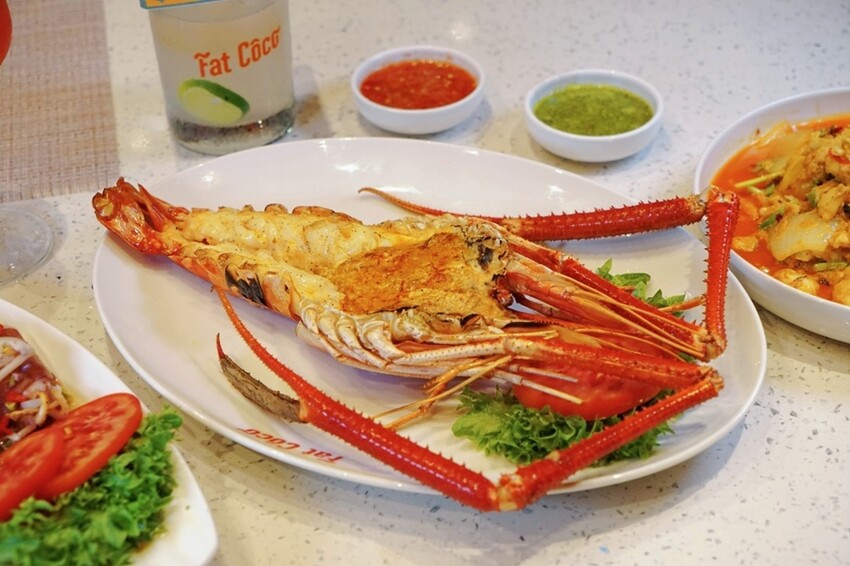 泰國芭達雅美食推薦|知名A-ONE Hotel集團品牌餐廳，超Chill！3家網美必訪餐廳，無敵海景、浪漫夕陽，美照與美味兼具的雙重享宴，做好筆記準備衝!　　